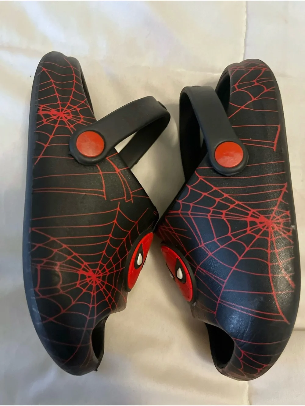 Marvel Kids Black and Red Spider-Man Slip On Clog Sandals kids size 11